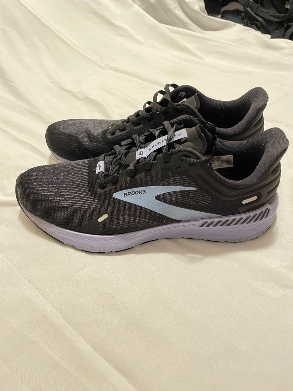 Brooks Launch GTS 9 Running Shoe - Black & Lavender